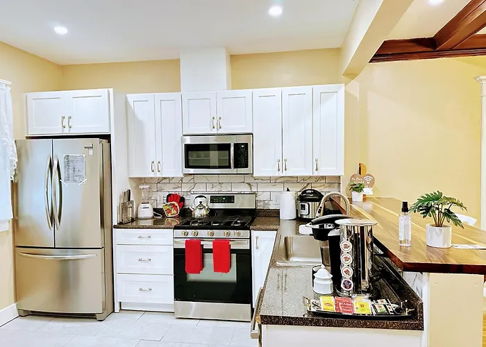 Linwood Paradise Home